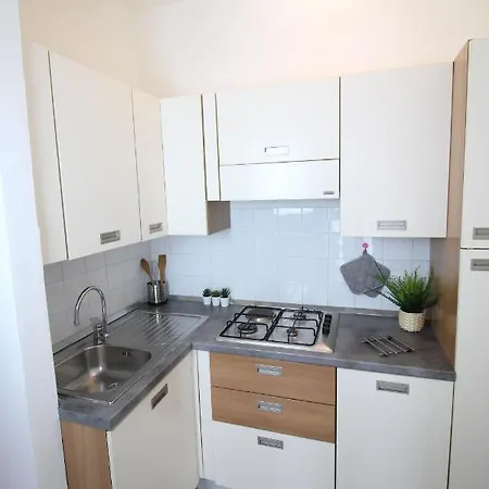 Lovely Panoramic View Apartment - Affitti Brevi Italia Aosta Exterior photo