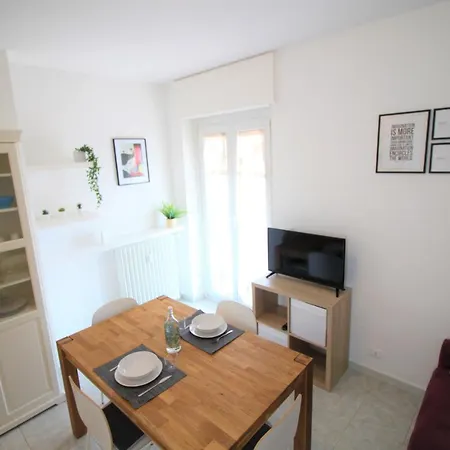 Lovely Panoramic View Apartment - Affitti Brevi Italia Aosta Exterior photo